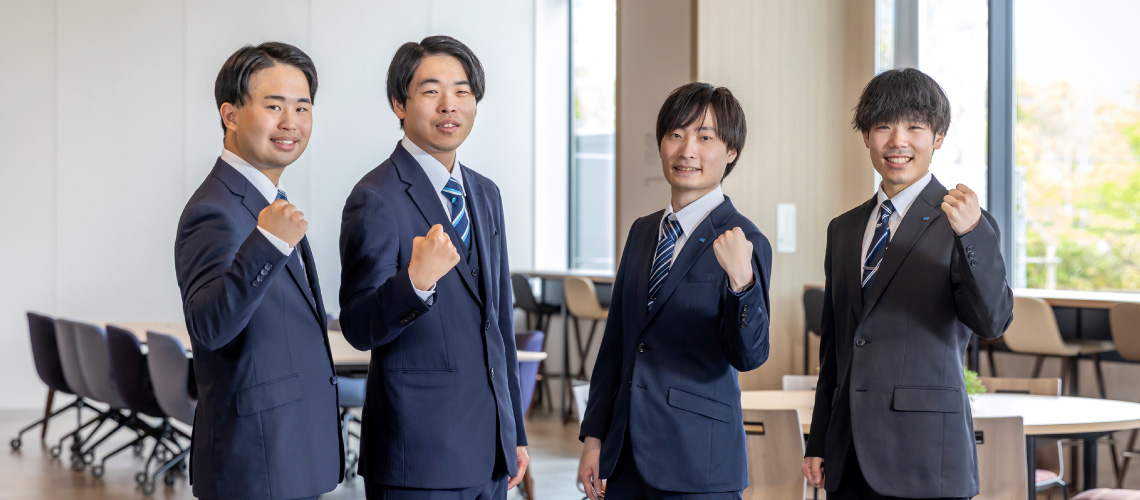 ［大卒・院卒］新入社員座談会